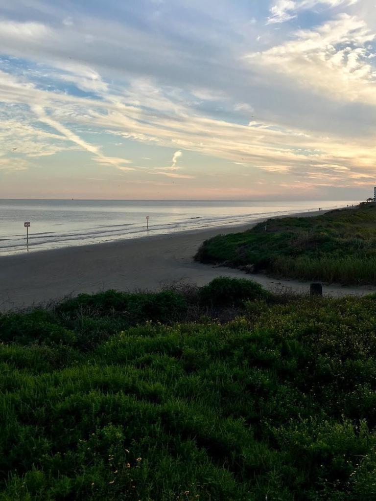 West End Beach From Tipsy Turtle 0e1c06c8bc7023d4c66be1339433fb8c